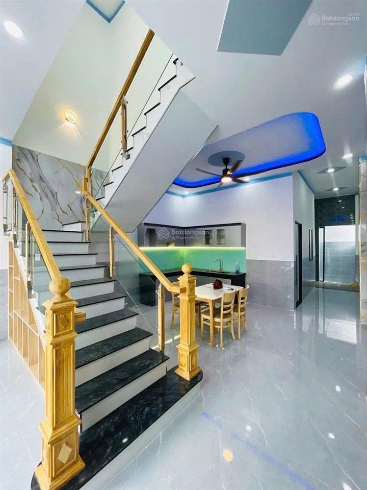 Bán nhà sổ riêng thổ cư trả trước chỉ 1 tỷ2 .ngay chợ công ty changshinh,vị trí đẹp ,phù hợp để ở