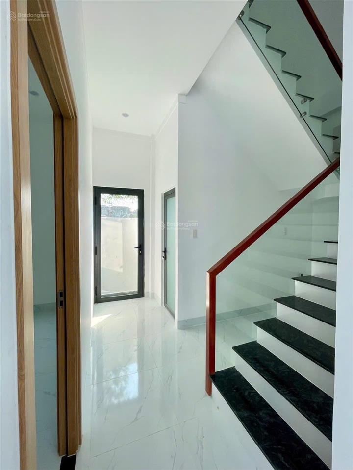 Bán căn nhà sổ riêng thổ cư mặt tiền kinh doanh giá trả trước chỉ 1 tỷ