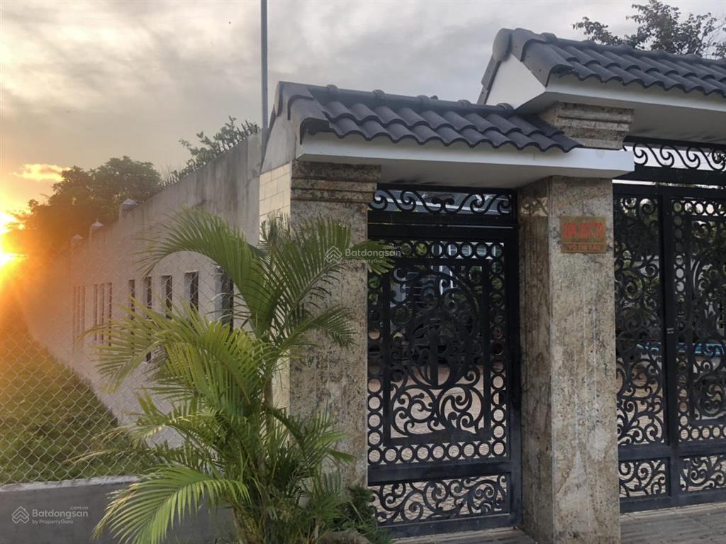 Chính chủ bán 800m2 đất, có 300m2 thổ cư ngay trung tâm tp bà rịa