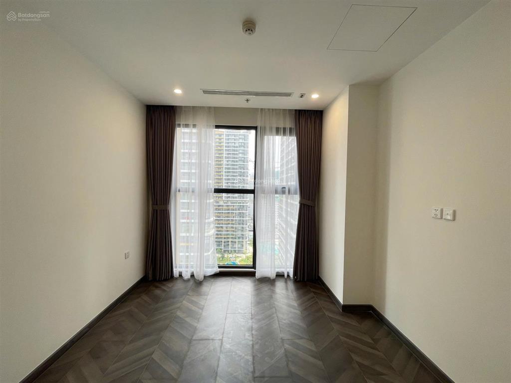 Cho thuê 1pn+ bếp rèm beverly vinhomes grand park chỉ 6,8 triệu