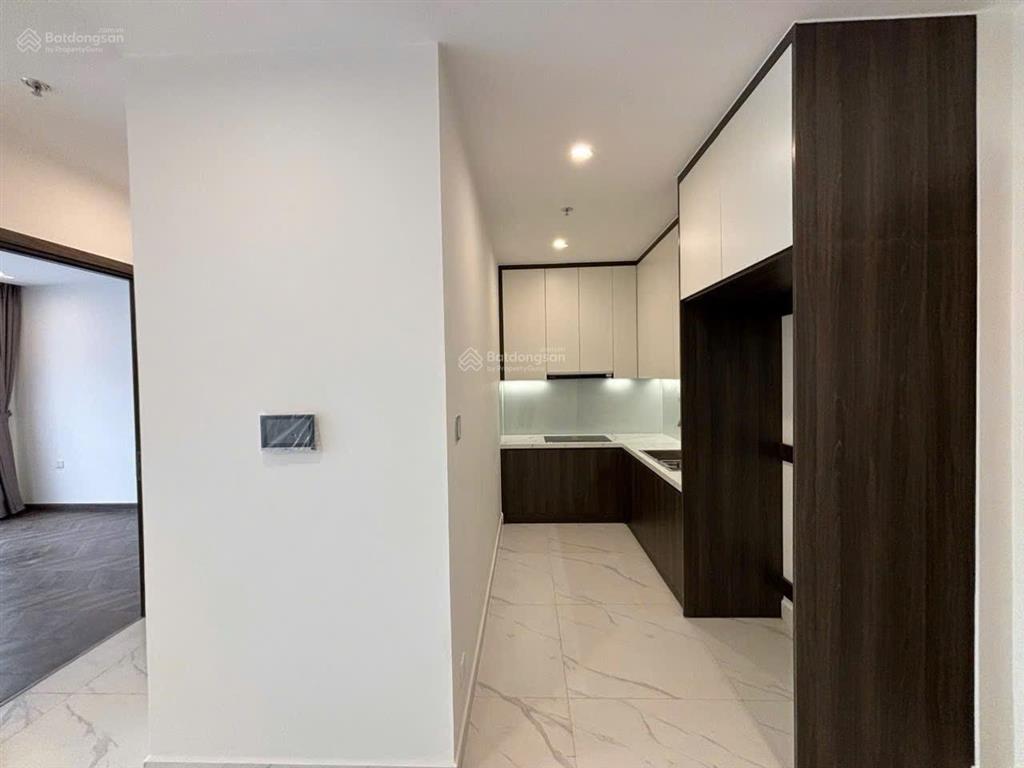 Cho thuê 2pn beverly giá tốt view đẹp vinhomes grand park chỉ 8,5 triệu