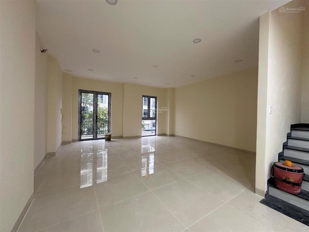 Cho thuê villa 200m phù hợp làm văn phòng hoặc trung tâm đào tạo dạy học