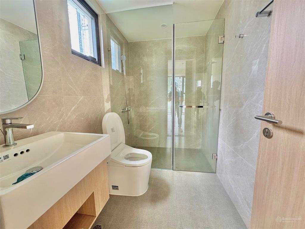 Bán 2pn lumière boulevard view đẹp thoáng giá chỉ 4,350 tỷ
