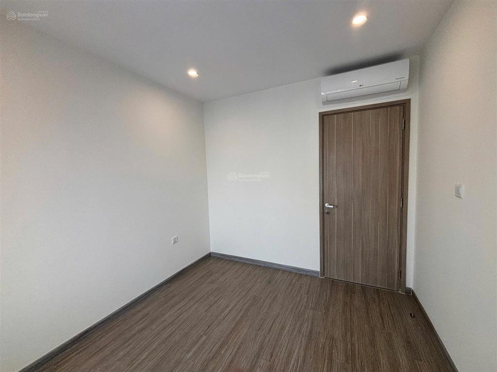 Cho thuê 3pn rainbow bếp rèm giá chỉ 9 triệu/tháng view nội khu hồ bơi