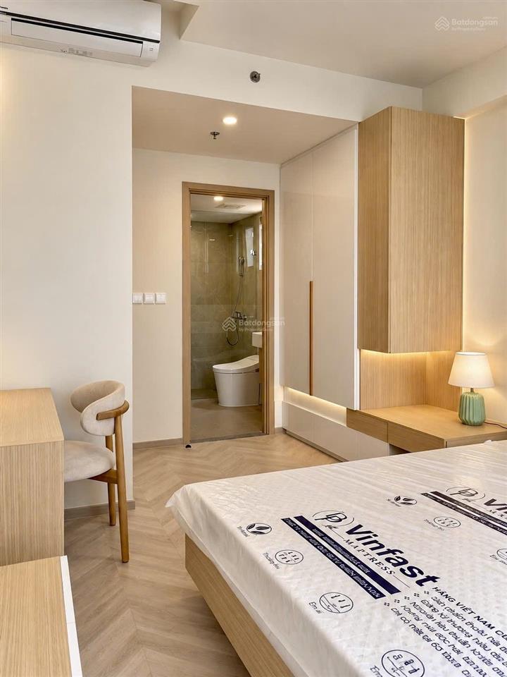 Masteri centre point 2pn góc view hồ bơi siêu đẹp giá tốt