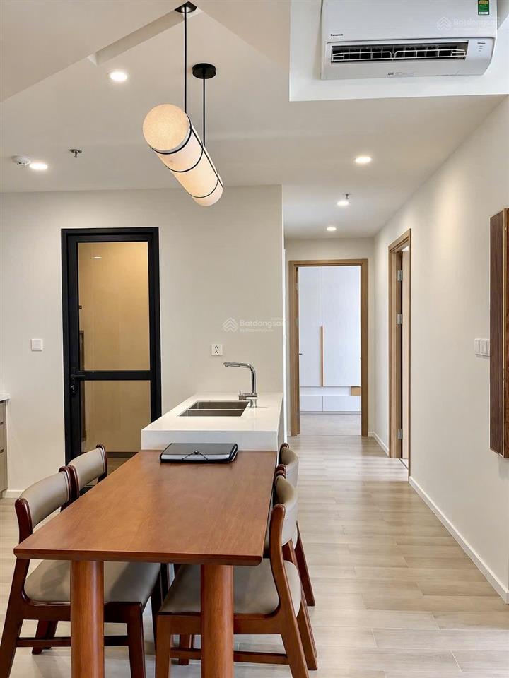 Masteri centre point 2pn góc view hồ bơi siêu đẹp giá tốt