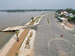 Bán lô đất mặt tiền đường bờ kè sông siêu đẹp, siêu hiếm chỉ 40tr/m2