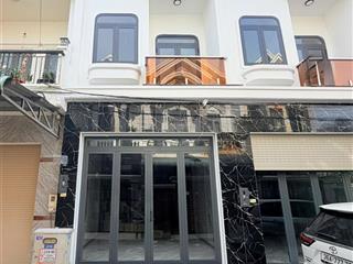 Bán nhà lầu kdc hoá an, sau pouchen, sổ hoàn công, sân oto chỉ 3tỷ750