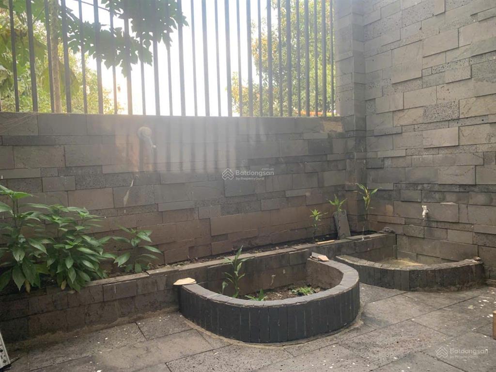 Nhà 1t2l siêu đẹp, gần cc a6/a7, đường oto thoải mái chỉ 4,6 tỷ