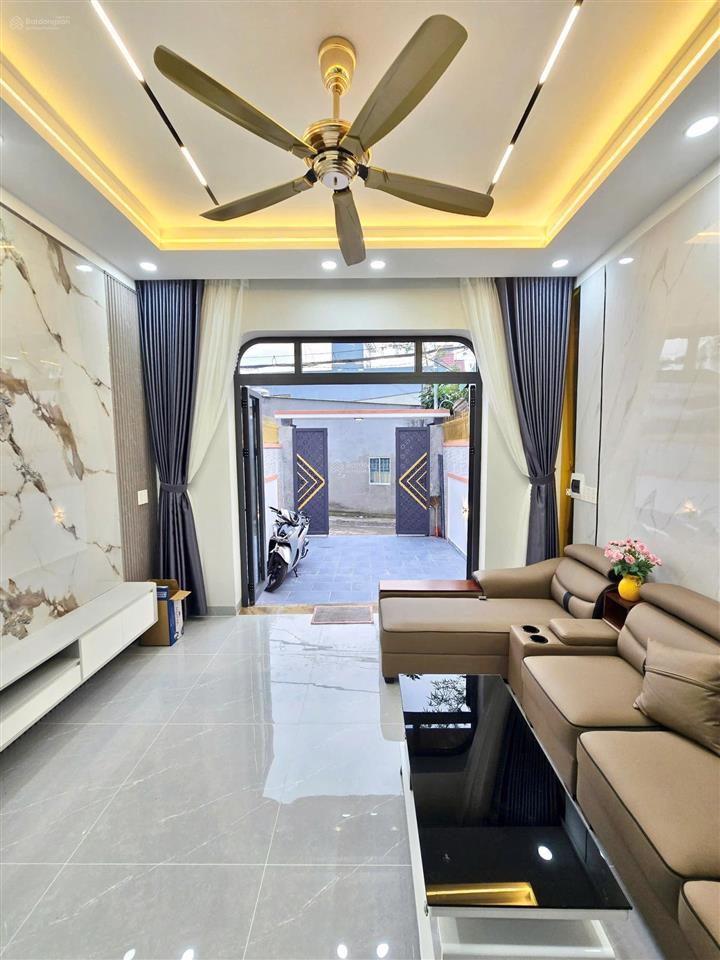 Bán nhà lầu mới tinh gần cây xăng 26, đồng khởi, biên hòa, chỉ 3tỷ680