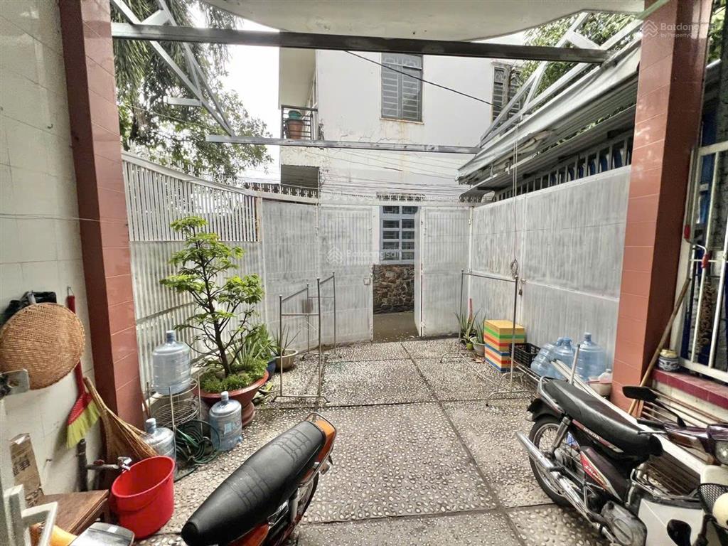 Bán nhà 2 mặt tiền p.bửu long, đường oto 7 chỗ, dt 4,7m x 23m, chỉ 3,6tỷ