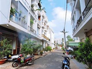 Bán nhà lầu, sau cty pouchen, p.hoá an cũ, sân oto, đường oto chỉ 3,3 tỷ