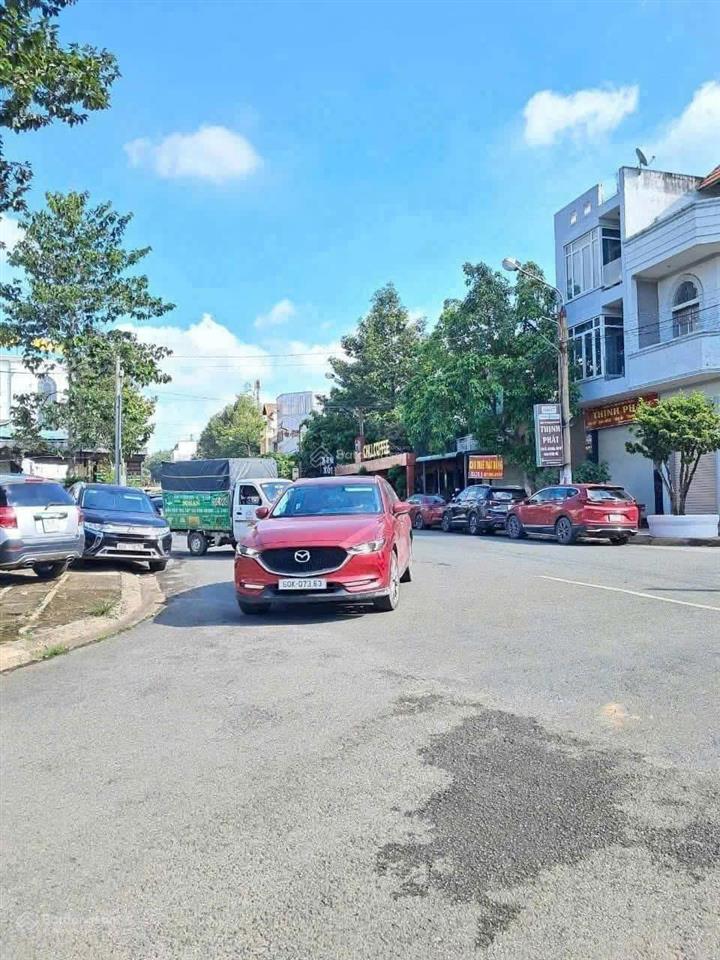 Bán nhà góc 2 mặt tiền, kdc phú thịnh, ngay cổng 11, chỉ 4tỷ450
