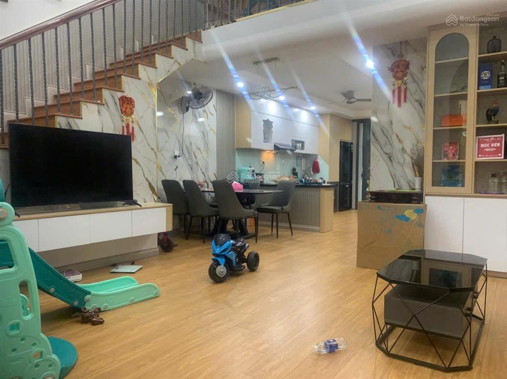 Biệt thự đẹp lung linh, ngay chợ 26, kp9 tân phong, đường 7m, chỉ 6,3tỷ