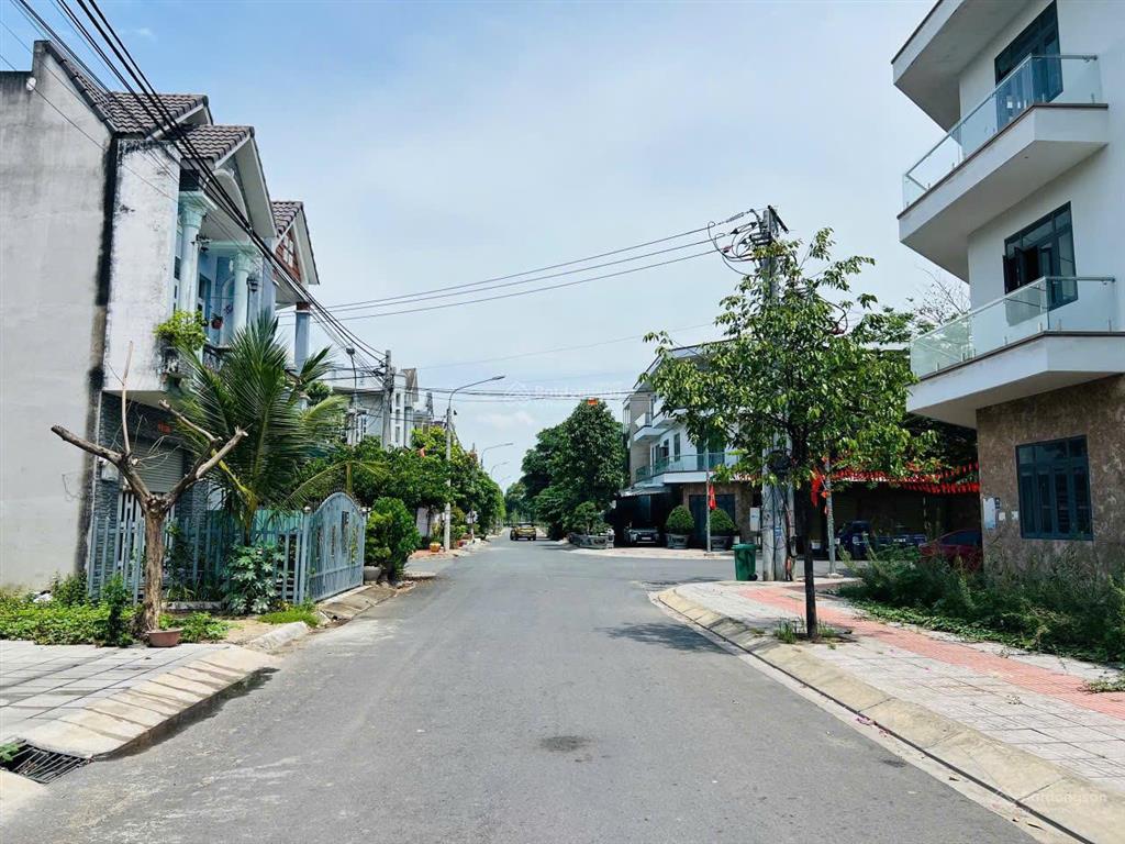 Bán đất kdc bửu long 3, p.trấn biên, lô 2 mặt thoáng, giá rẻ chỉ 3tỷ850