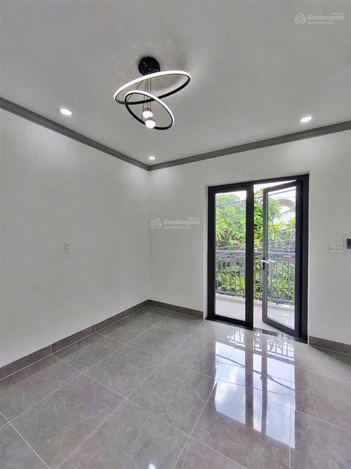 Bán nhà 1t1l góc 2 mặt tiền gần ks hoà bình, nhà thờ bh, chỉ 2tỷ350