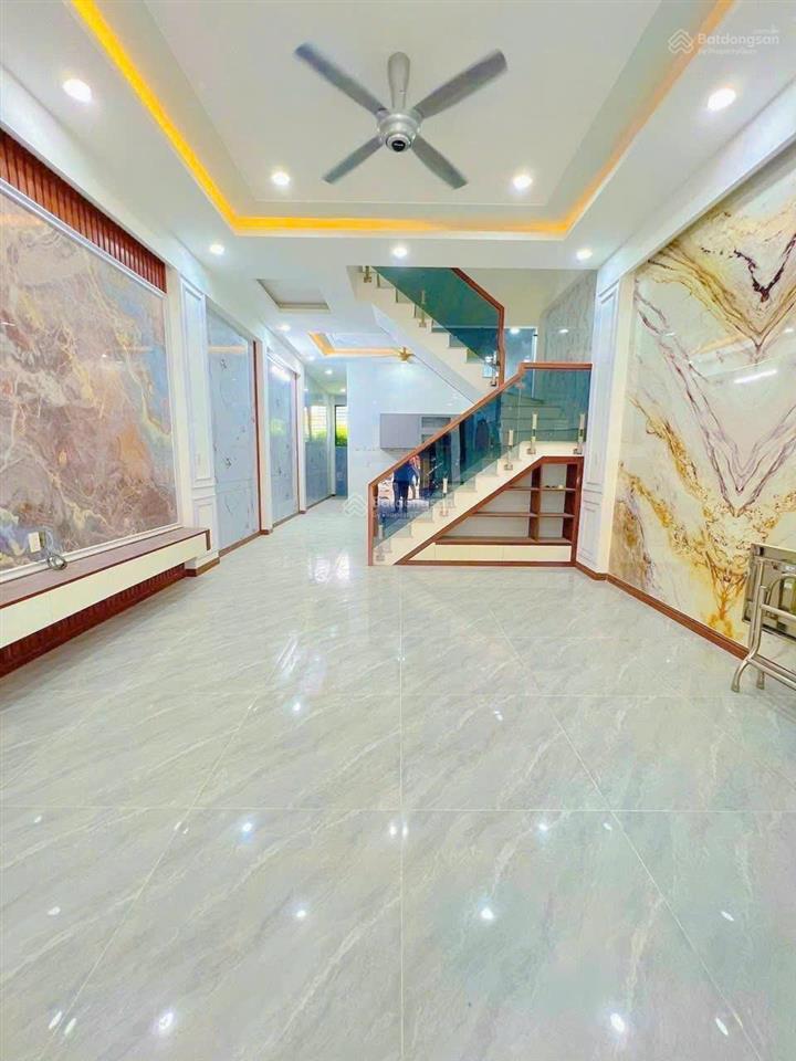 Nhà lầu đẹp, trung tâm tp.đồng nai, sổ hoàn công, đường nhựa 6m chỉ 3 tỷ 850tr