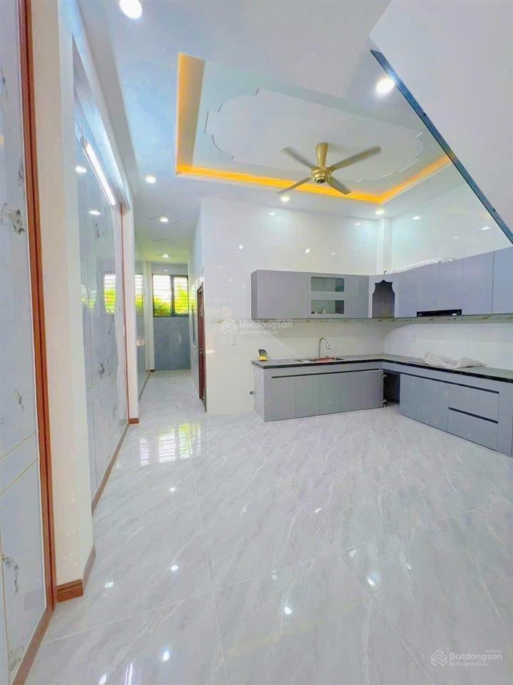 Nhà lầu đẹp, trung tâm tp.đồng nai, sổ hoàn công, đường nhựa 6m chỉ 3 tỷ 850tr