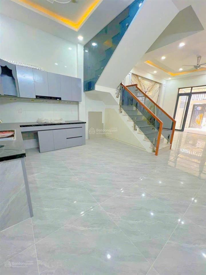 Nhà lầu đẹp, trung tâm tp.đồng nai, sổ hoàn công, đường nhựa 6m chỉ 3 tỷ 850tr