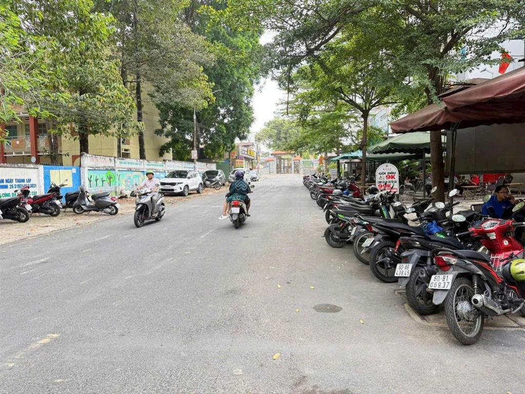 Chủ ngộp, giảm gần 2 tỷ còn 8tỷ999. bán đất mt nguyễn bảo đức, p.tam hiệp, 9m x 27m