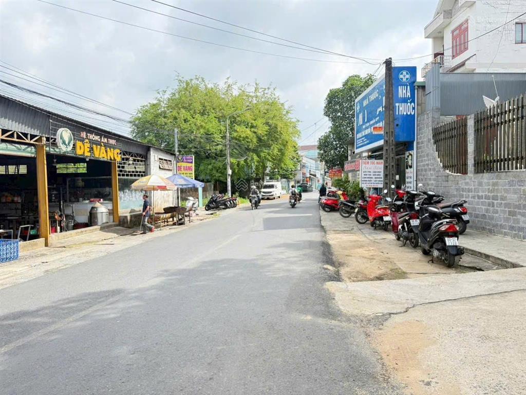 Chủ ngộp, giảm gần 2 tỷ còn 8tỷ999. bán đất mt nguyễn bảo đức, p.tam hiệp, 9m x 27m