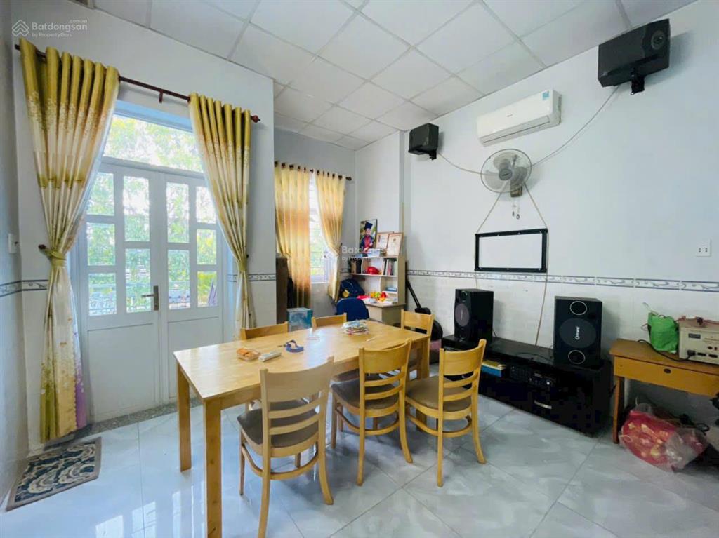 Bán gấp! biệt thự mt nguyễn thành phương, gần kdc d2d, chỉ 11,4 tỷ