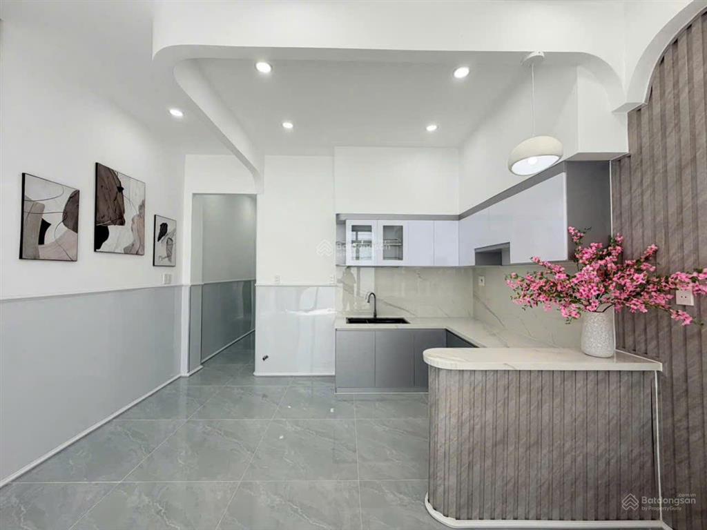 Bán căn nhà lầu xinh đẹp, 2 mặt tiền, p.bửu long, sổ thổ cư chỉ 2 tỷ 550
