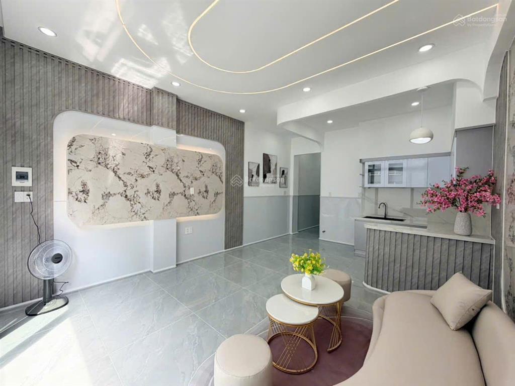 Bán căn nhà lầu xinh đẹp, 2 mặt tiền, p.bửu long, sổ thổ cư chỉ 2 tỷ 550