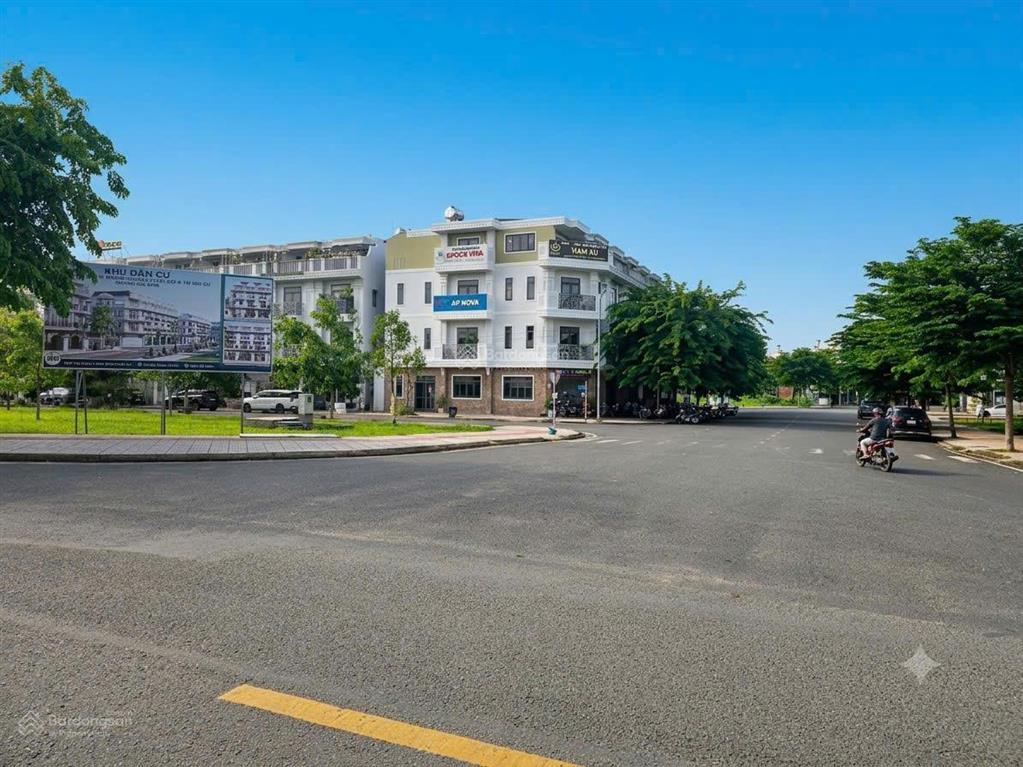 Bán lô đất đẹp, đường f7, ko vướng cống, trụ điện kdc bửu long,chỉ 3,7 tỷ!