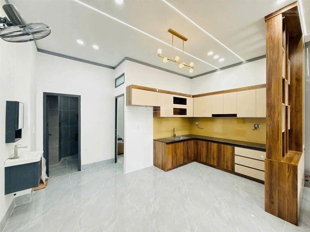 Bán nhà lầu siêu đẹp, sr, tc, sân oto, gần cầu suối máu, chỉ 3 tỷ 550