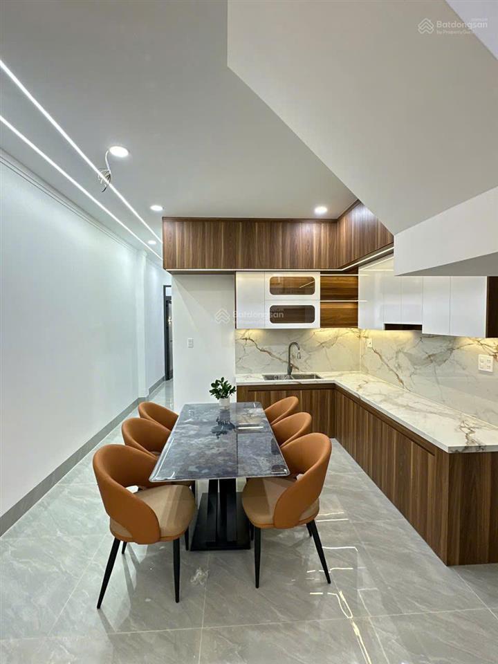 Nhà lầu siêu sang, dt lớn 5m x 34m = 170m2, gần chợ trảng dài, chỉ 4tỷ790