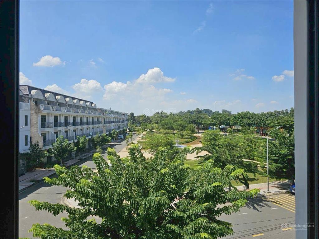 Bán nhà phố 1t3l kdc bửu long, trung tâm tp đồng nai chỉ 5,7tỷ