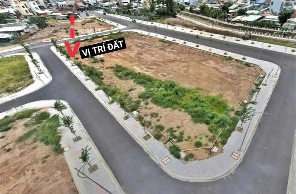 Bán lô đầu tiên tđc tân mai, đối diện vincom biên hoà, đã có sổ chỉ 4,5 tỷ