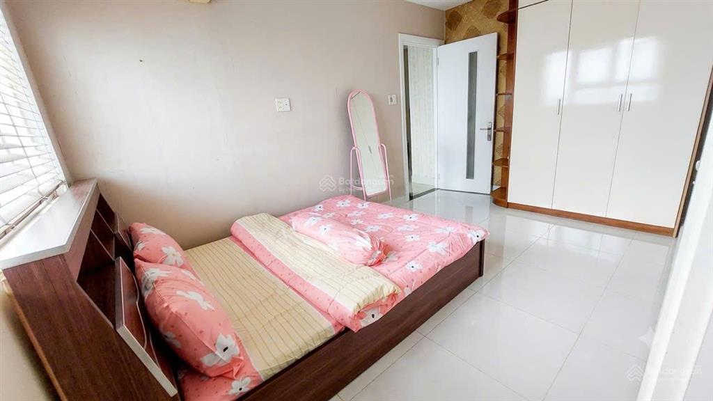 Kẹt tiền, bán gấp căn hộ cao cấp pegasus plaza 69m2, 2pn, full nội thất chỉ 2tỷ350