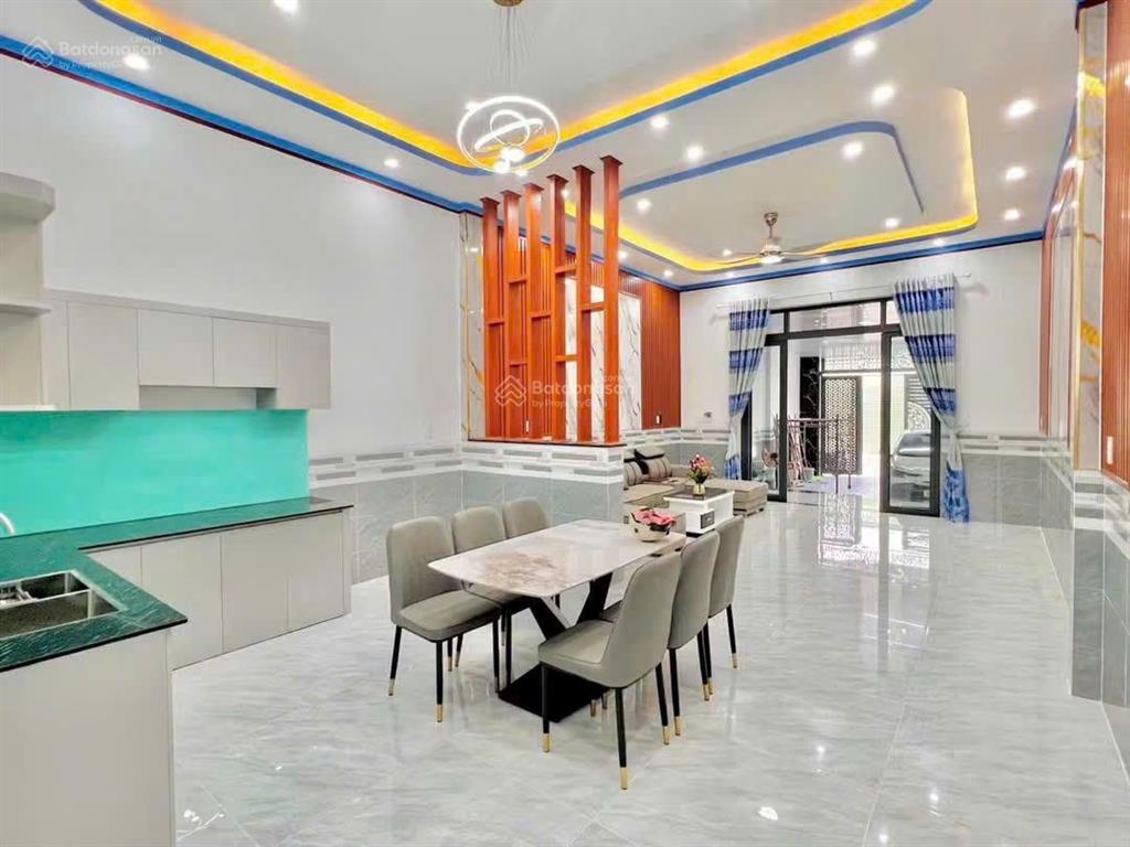 Siêu rẻ! bán nhà mới tinh, 5m x 28m, sổ riêng, gần chợ kp4 trảng dài chỉ 2 tỷ 250