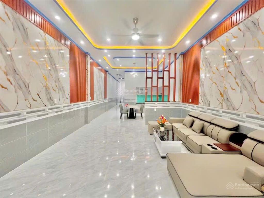Siêu rẻ! bán nhà mới tinh, 5m x 28m, sổ riêng, gần chợ kp4 trảng dài chỉ 2 tỷ 250