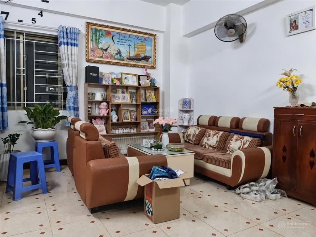 Bán căn hộ thanh bình mới đẹp, 80m2, 3pn, 2wc, sổ sẵn, tặng full nội thất chỉ 1 tỷ 850 triệu