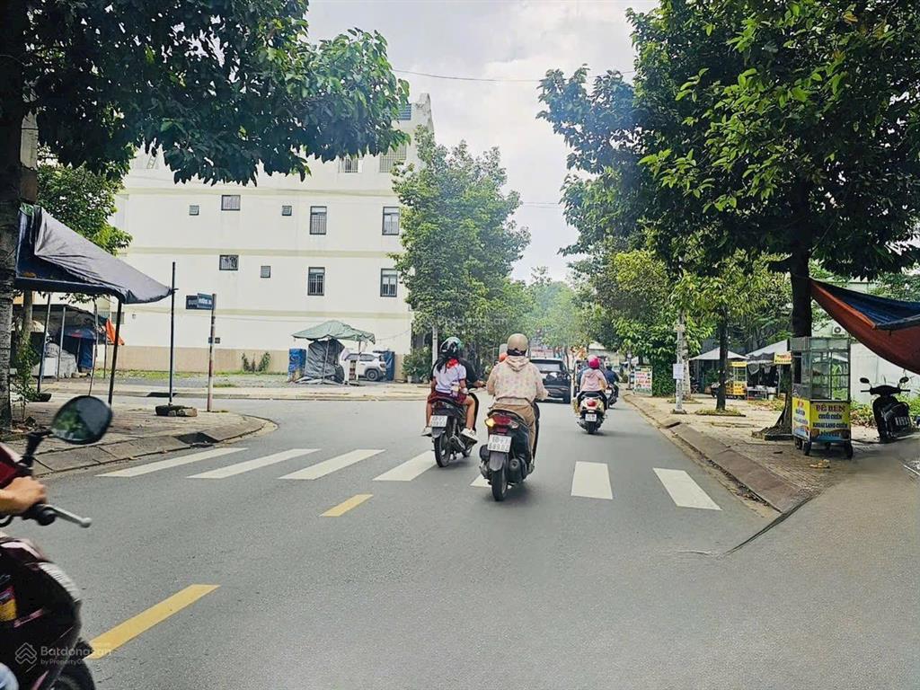 Bán nhà đất kdc d2d võ thị sáu, phường thống nhất, nay là siêu phường trấn biên .