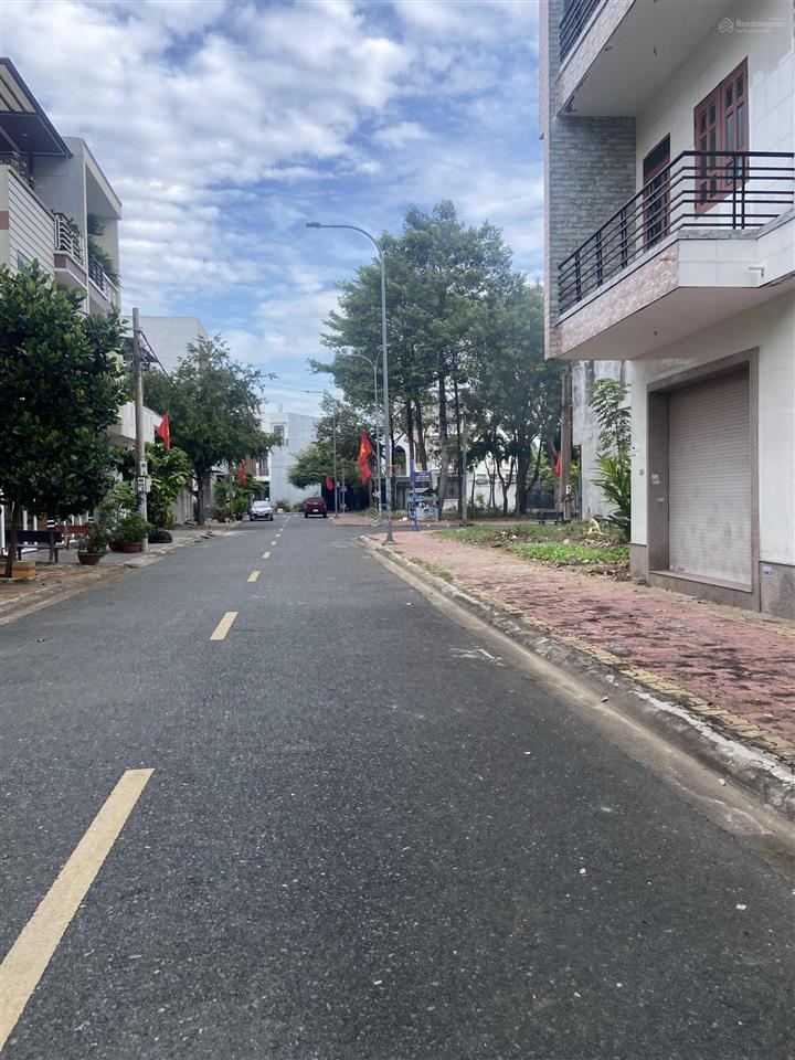 Đất thổ cư đẹp xuất sắc tại đặng thai mai, 2,98 tỷ, 90m2