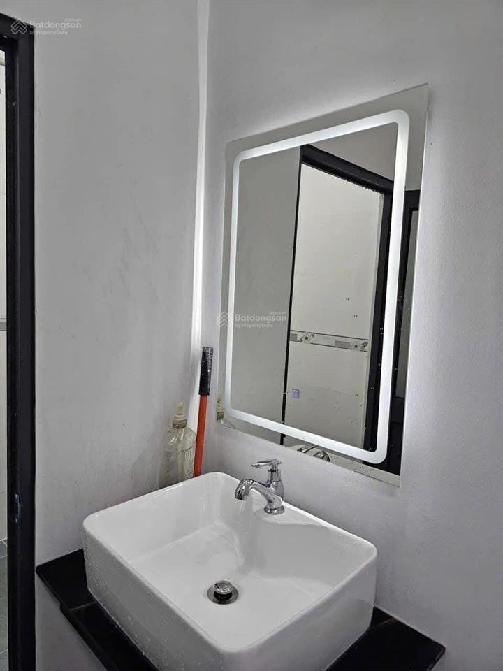Nhà mt hẻm đường nhựa trường đh lạc hồng  73m2  2,68 tỷ