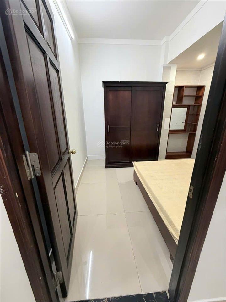[ english below ]
căn hộ cho thuê đầy đủ nội thất, 01 phòng ngủ, phòng khách, bếp, nhà vệ sinh