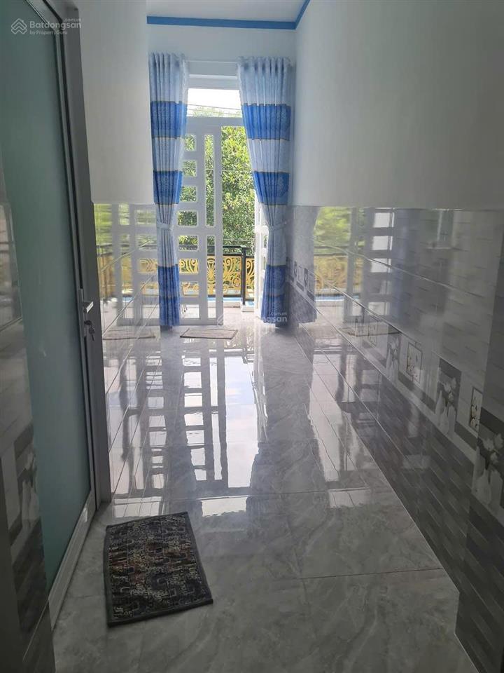 Nhà mặt tiền đx 126, cách chợ bến thế 300m, 125 m2, thổ cư, 2 tỷ 2