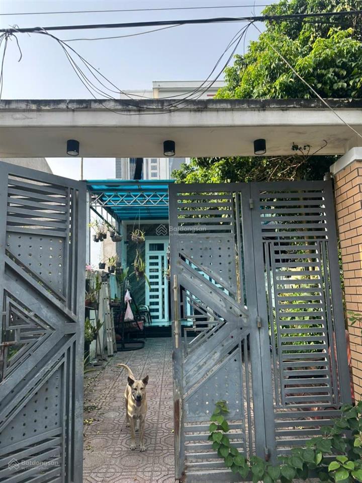 Nhà mặt tiền đx 126, cách chợ bến thế 300m, 125 m2, thổ cư, 2 tỷ 2