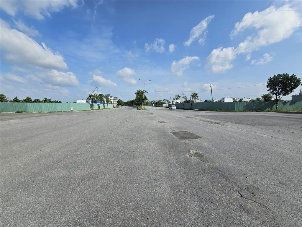 Cho thuê cửa hàng đẹp xuất sắc tại số 2, long hưng, biên hòa, 20 triệu, 377 m2