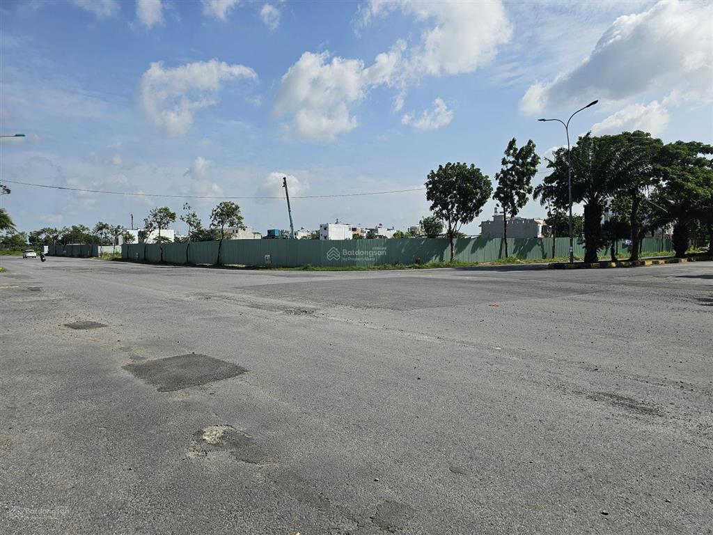 Cho thuê cửa hàng đẹp xuất sắc tại số 2, long hưng, biên hòa, 20 triệu, 377 m2