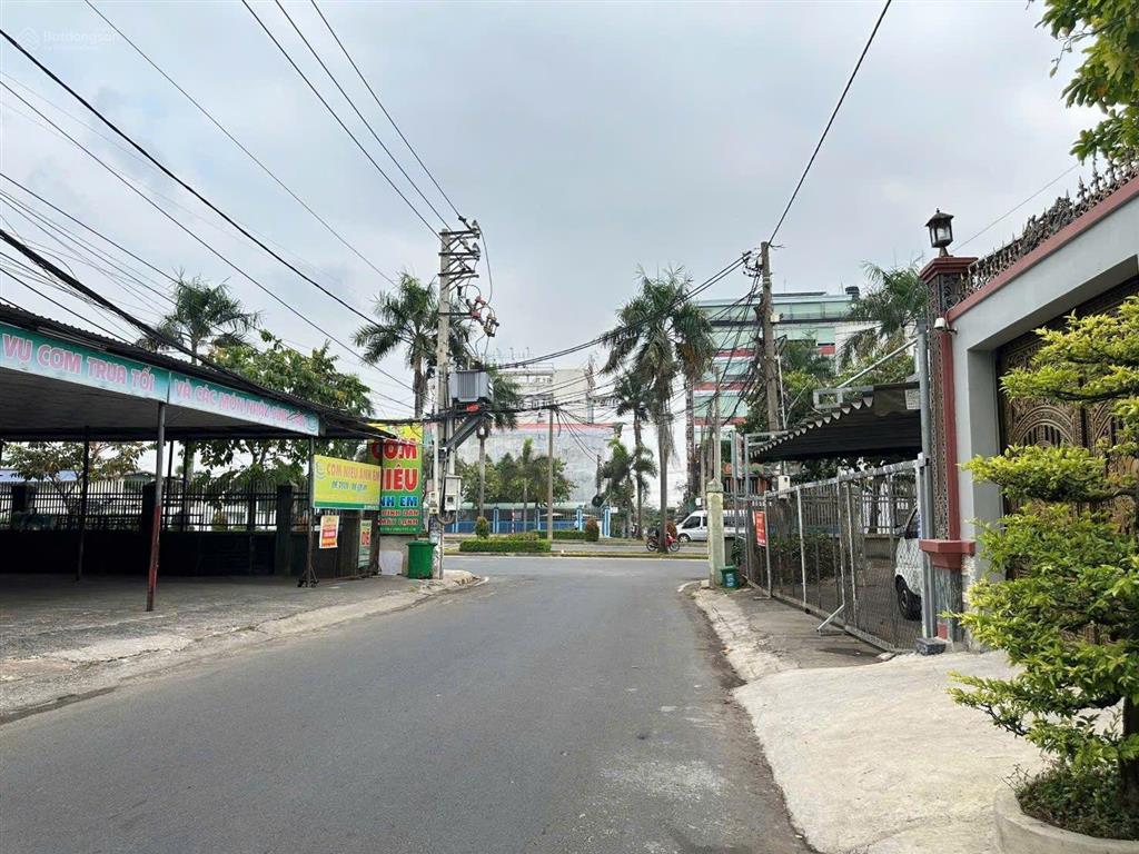 210m2, góc 2 mặt tiền kế kcn biên hòa 2, sẵn dòng tiền 15tr/tháng, kcn biên hòa 2
