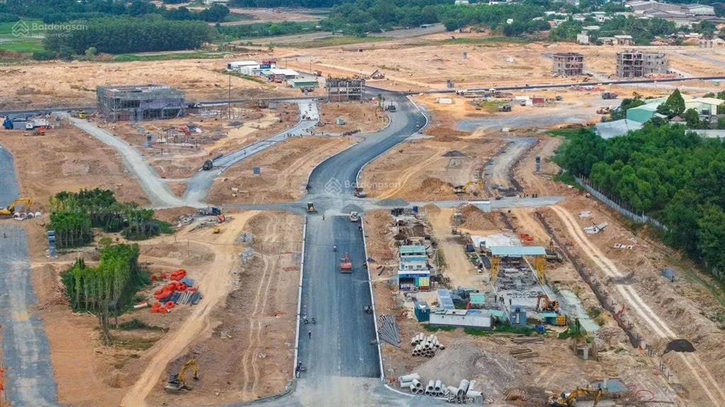Sở hữu nhà phố one era  đón sóng trực diện ga metro số 5 & quốc lộ 13 mở rộng
