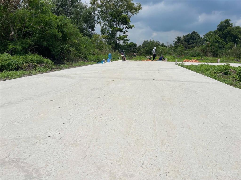 Nền thổ cư sổ riêng mặt tiền bê tông 7m phường bình lộc