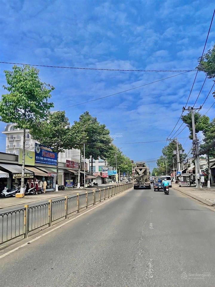 Bán nền thổ cư sổ riêng sát trung tâm long khánh