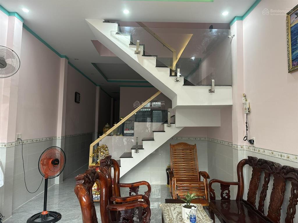 Chính chủ cần bán gấp nhà hẻm đường long chiến, p. tân triều. 4 x 20.2 (81m2), shr, giá bán 1,9 tỷ